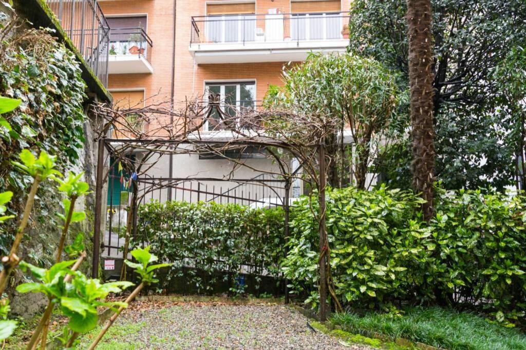 Mattias Apt - The House Of Travelers Como Exterior photo